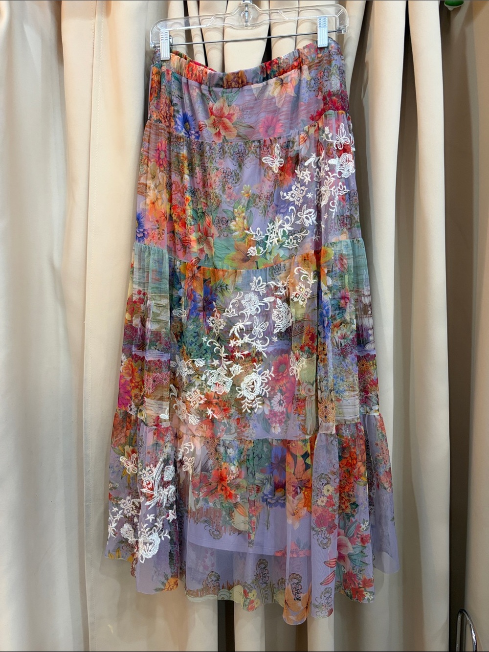 Johnny Was Tiered Maxi Skirt with Floral Embroidery NWT Size M - Picture 4 of 10